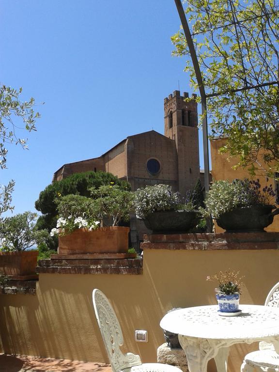 Residenza D'Epoca Campo Regio Relais Bed & Breakfast Siena Bagian luar foto